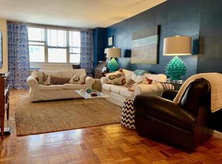 222 E 19th St APT 8E, New York, NY 10003
