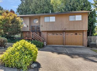 3752 NE 3rd St, Gresham, OR 97030