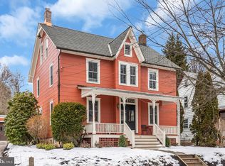 26 Hart Ave, Hopewell, NJ 08525