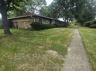 2324 Woodbrook Cir N #E, Columbus, OH 43223