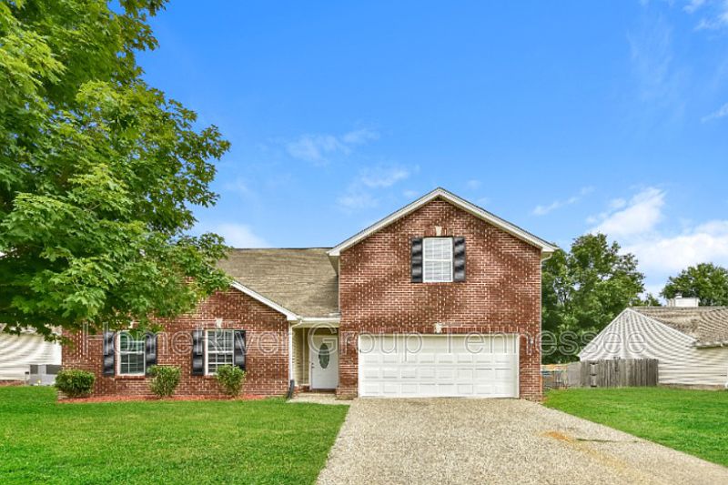 1st image of 105 Savannah Ct
