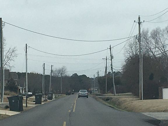 4th image of 242 Yarbrough Rd