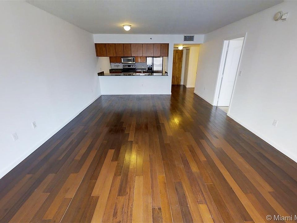 1st image of 1200 Brickell Bay Dr #20