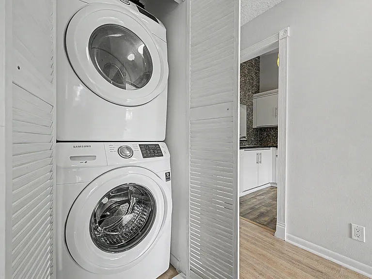 3386 Lucerne Park Dr — Photo 19