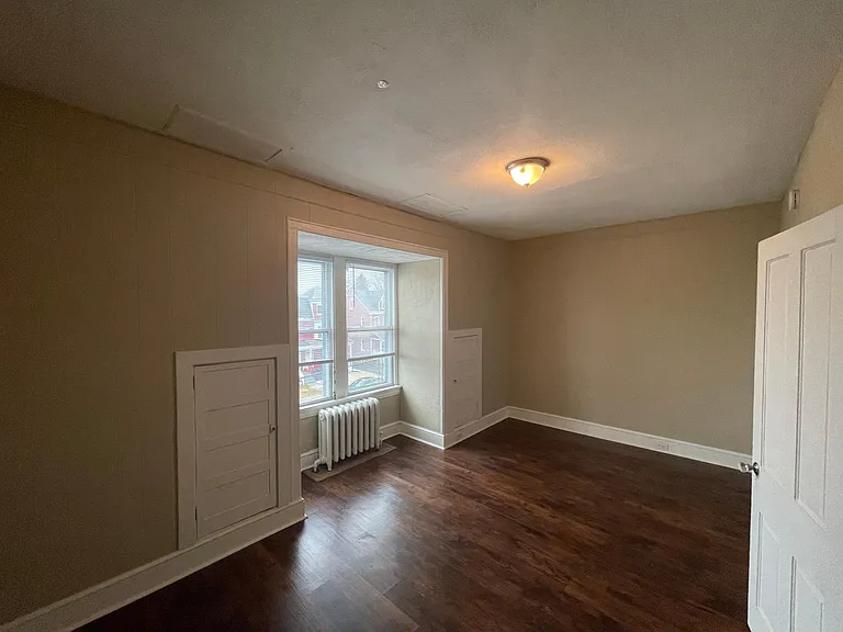 36 N Broad St #2 — Photo 5