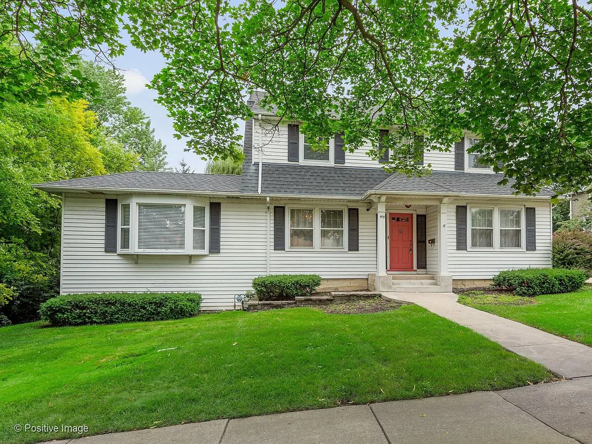 4 bed, 3.5 bath, 2395 sqft, $5,000 — Photo 2