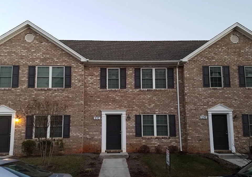 132 Colonnade St