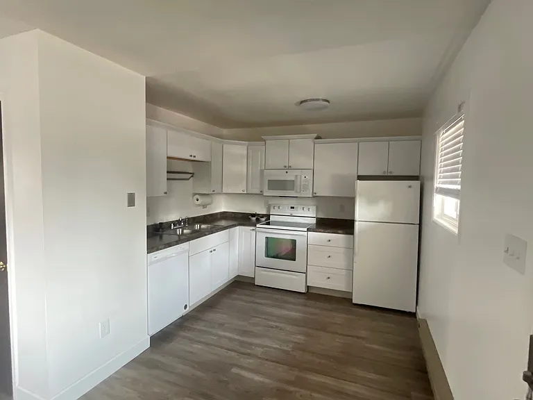 5400 Imperial Ct #5402 — Photo 1