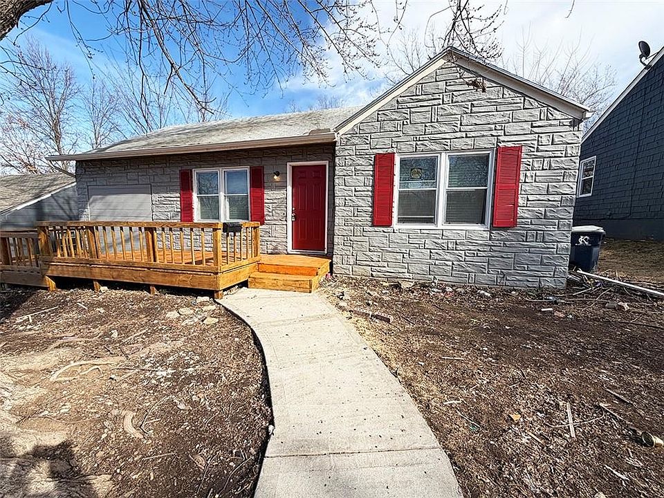 これです！ 7909 Brooklyn Ave, Kansas City, MO 64132 | Zillow