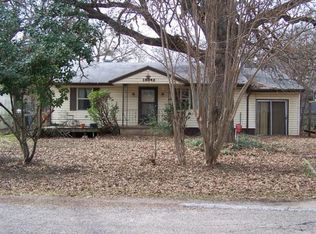 10042 Flower St, Wills Point, TX 75169