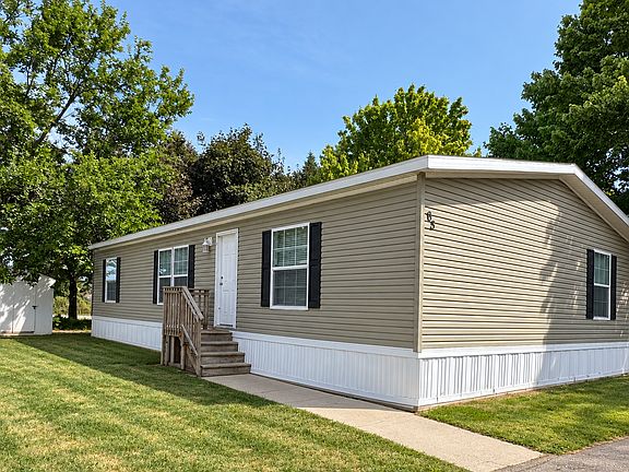 2nd image of 65 Dunlap Cir