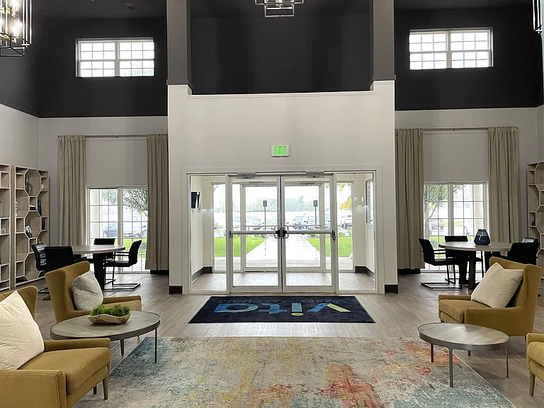 Vita on Grant — Photo 9
