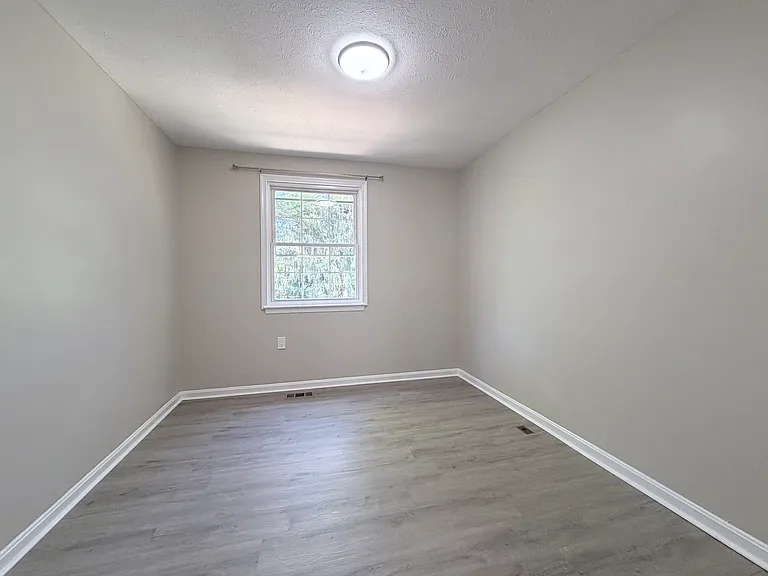 19533 Fetlock Dr — Photo 29