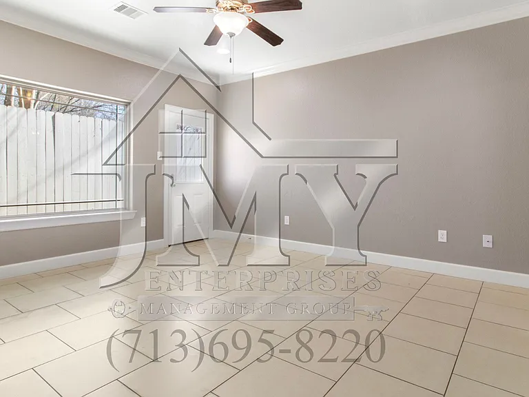 9502 Craven Gardens St #A — Photo 11