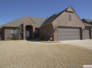 12109 E 69th St, Owasso, OK 74055