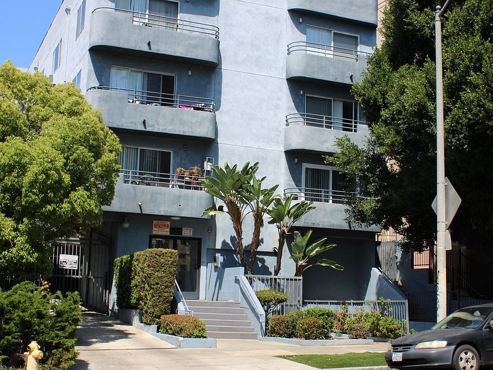 Building Photo 5