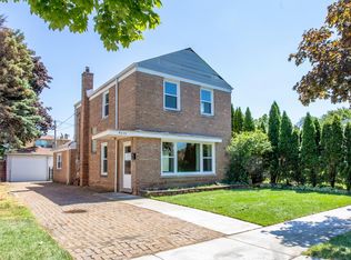 4609 Joliet Ave, Lyons, IL 60534