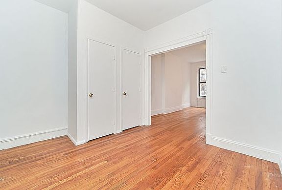 3rd image of 430 E 66th St APT 5