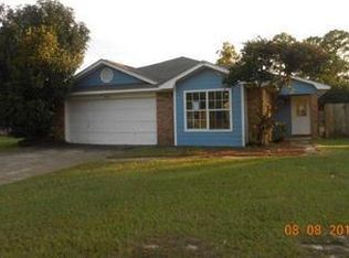 6941 Oakhurst Dr, Ocean Springs, MS 39564