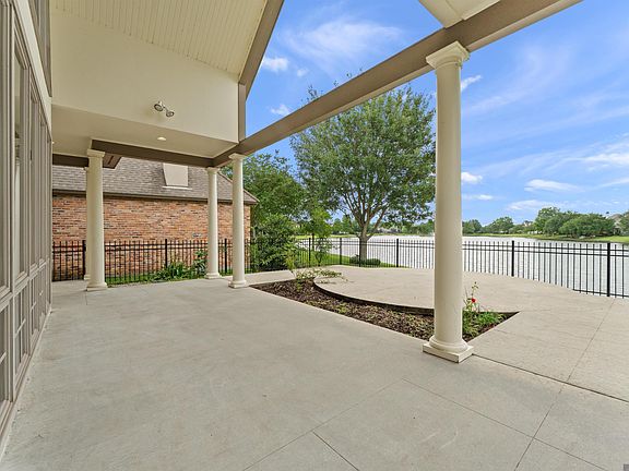 4th image of 231 Grand Lakes Dr