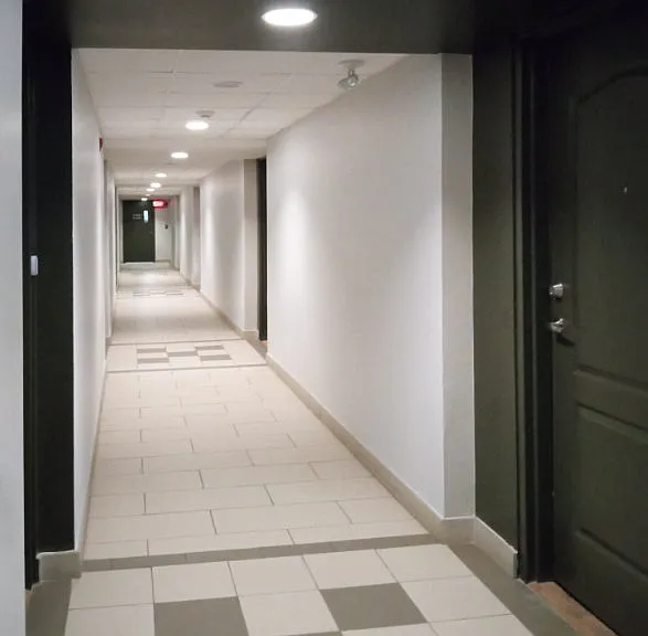 85 Barrie Rd — Photo 3