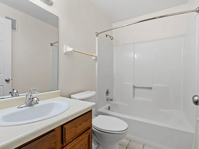 Kaposia Valley Apartments — Photo 18