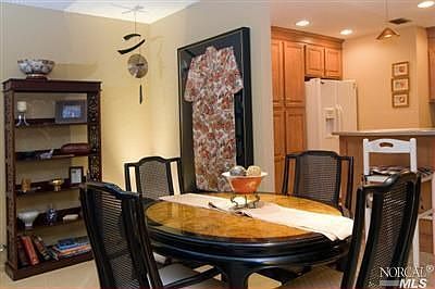 5th image of 228 Vista Ct