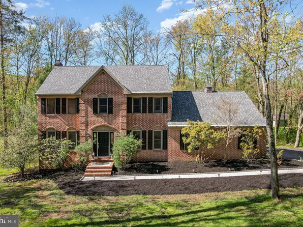 3503 Hickory Hollow Rd, Harrisburg, PA 17112