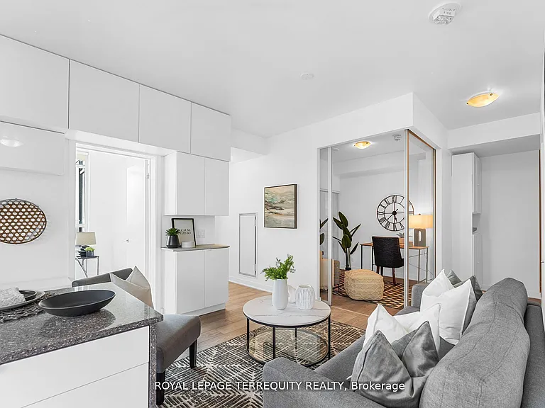 120 Parliament St #1808 — Photo 9