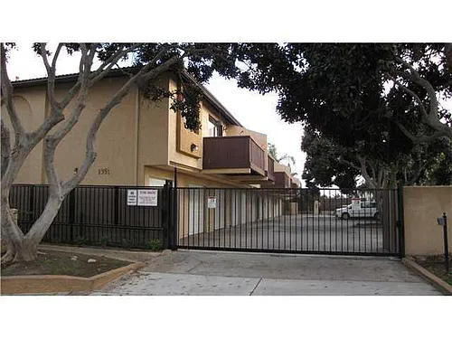 1351 Holly Ave #P Photo 1