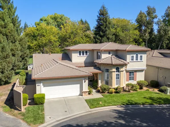 3361 Swallows Nest Ln, Sacramento, CA 95833