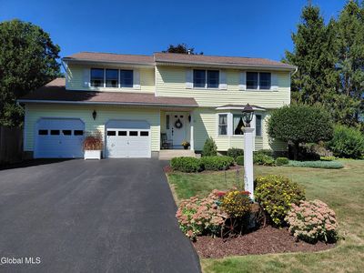 22 Skaarland Drive, Burnt Hills, NY, 12027