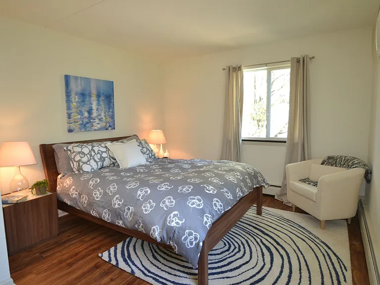1118 Lafayette Ave — Photo 5