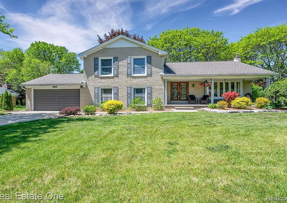 1882 Spring Grove Rd, Bloomfield Hills, MI 48304 Zillow