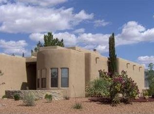 2234 Sunrise Point Rd, Las Cruces, NM 88011
