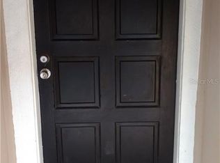 200 Country Club Dr APT 602, Largo, FL 33771