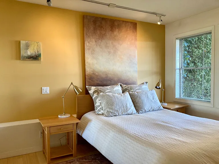 132 Filbert Ave #A — Photo 4
