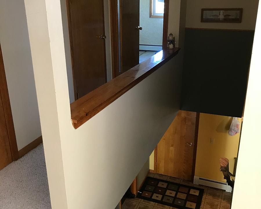 Stairway to 2nd Floor