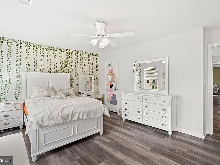 12405 Southington Dr — Photo 41