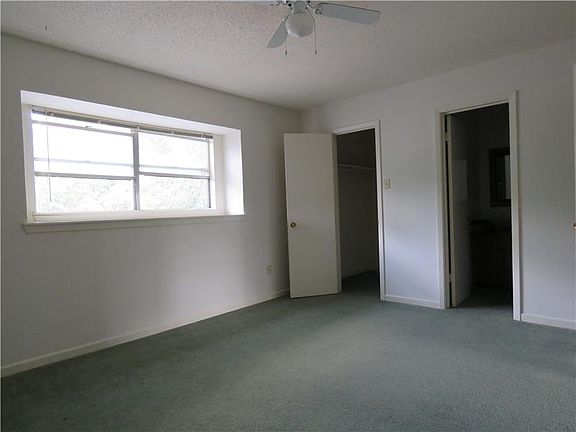 4th image of 1106 Woodland Dr W #3