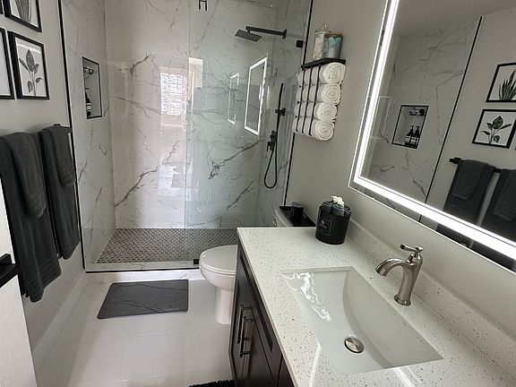 2nd image of 616 Clearwater Park Rd APT 310