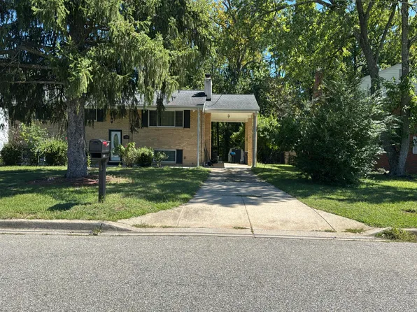 5701 Chesterfield Dr, Temple Hills, MD 20748