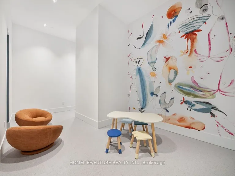 1720 Bayview Ave #430 — Photo 18