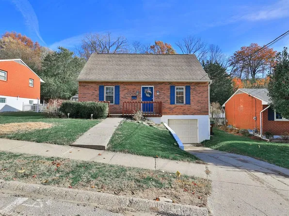 137 Valley View Dr, Southgate, KY 41071