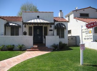 3589 Walnut Ave, Long Beach, CA 90807