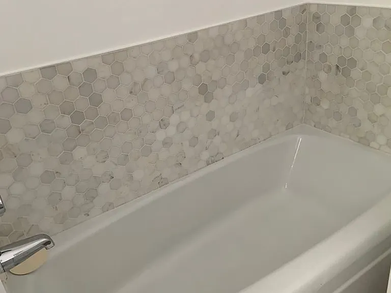 222 N Avenue 66 — Photo 13