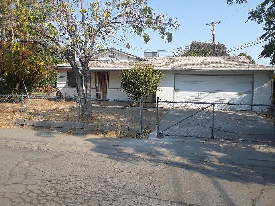 1st image of 3340 Gillespie St