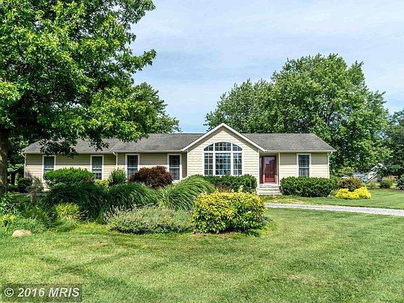 2nd image of 206 Prospect Bay Dr W