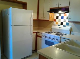 4152 E 14th St, Long Beach, CA 90804