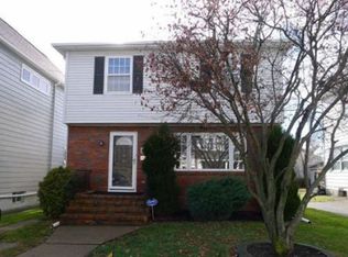 44 Birch St, Wilkes Barre, PA 18702